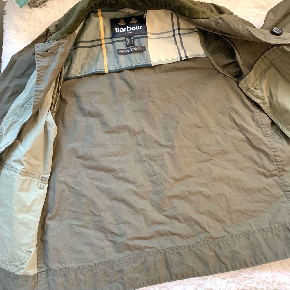Barbour Garnock Showerproof Jacket with corduroy collar khaki green US 4 SM MED - Picture 10 of 16